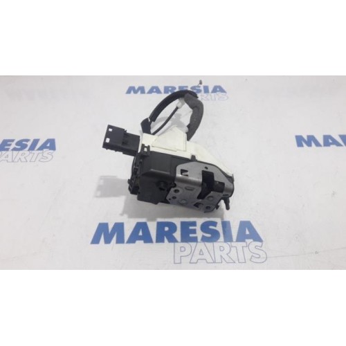 Peugeot - Partner - Door lock mechanism 2-door, right