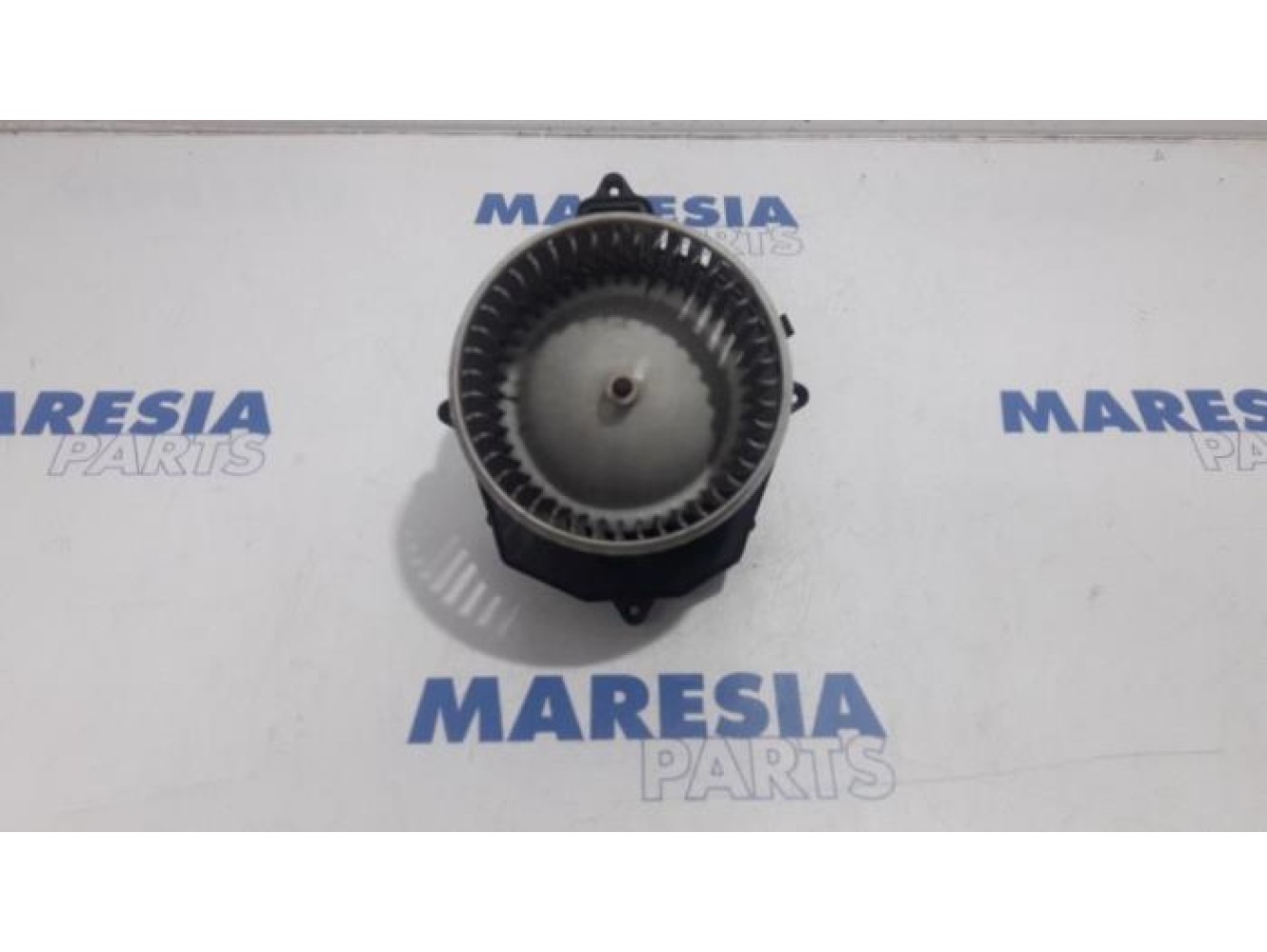 Peugeot - Partner - Heating and ventilation fan motor