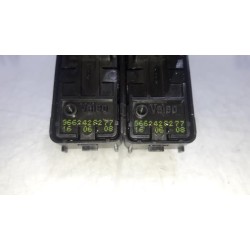 Peugeot - Partner - Multi-functional window switch
