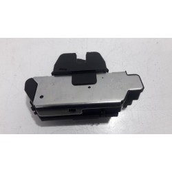 Citroen - DS3 - Tailgate lock mechanism