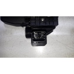 Citroen - DS3 - Tailgate lock mechanism