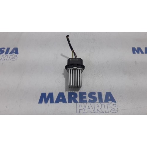 Citroen - DS3 - Heater resistor