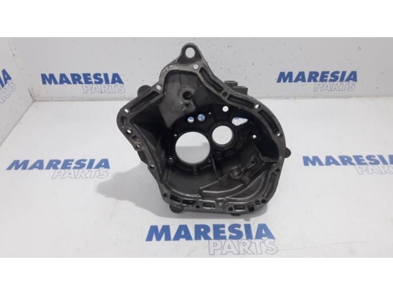 Peugeot - Expert - Gearbox casing