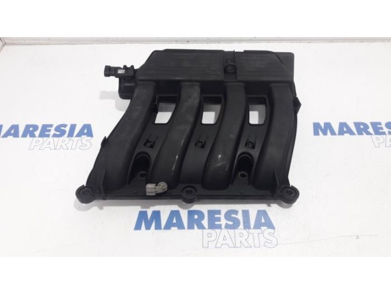 Renault - Trafic - Intake manifold