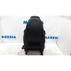 Peugeot - 308 - Seat, right