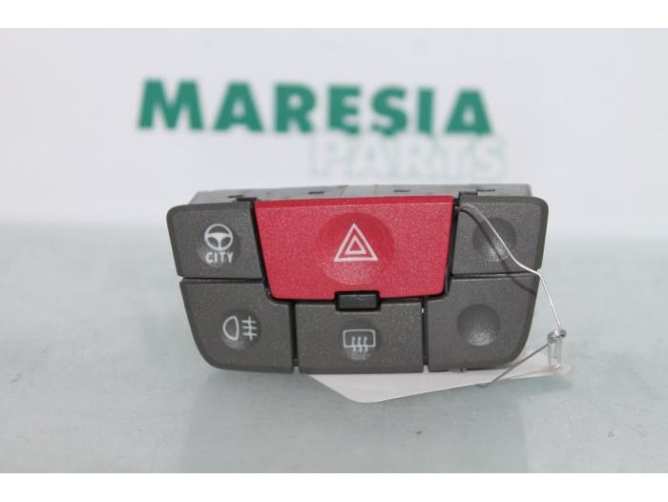 Fiat - Panda - Panic lighting switch