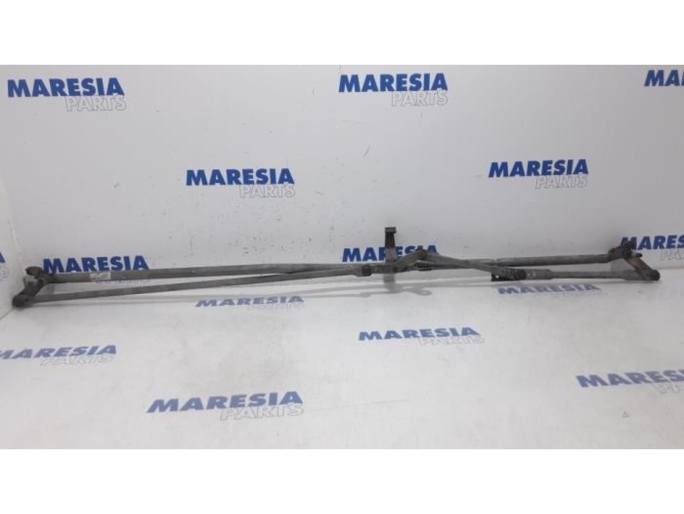 Peugeot - 308 - Wiper mechanism