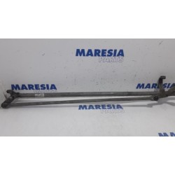 Peugeot - 308 - Wiper mechanism