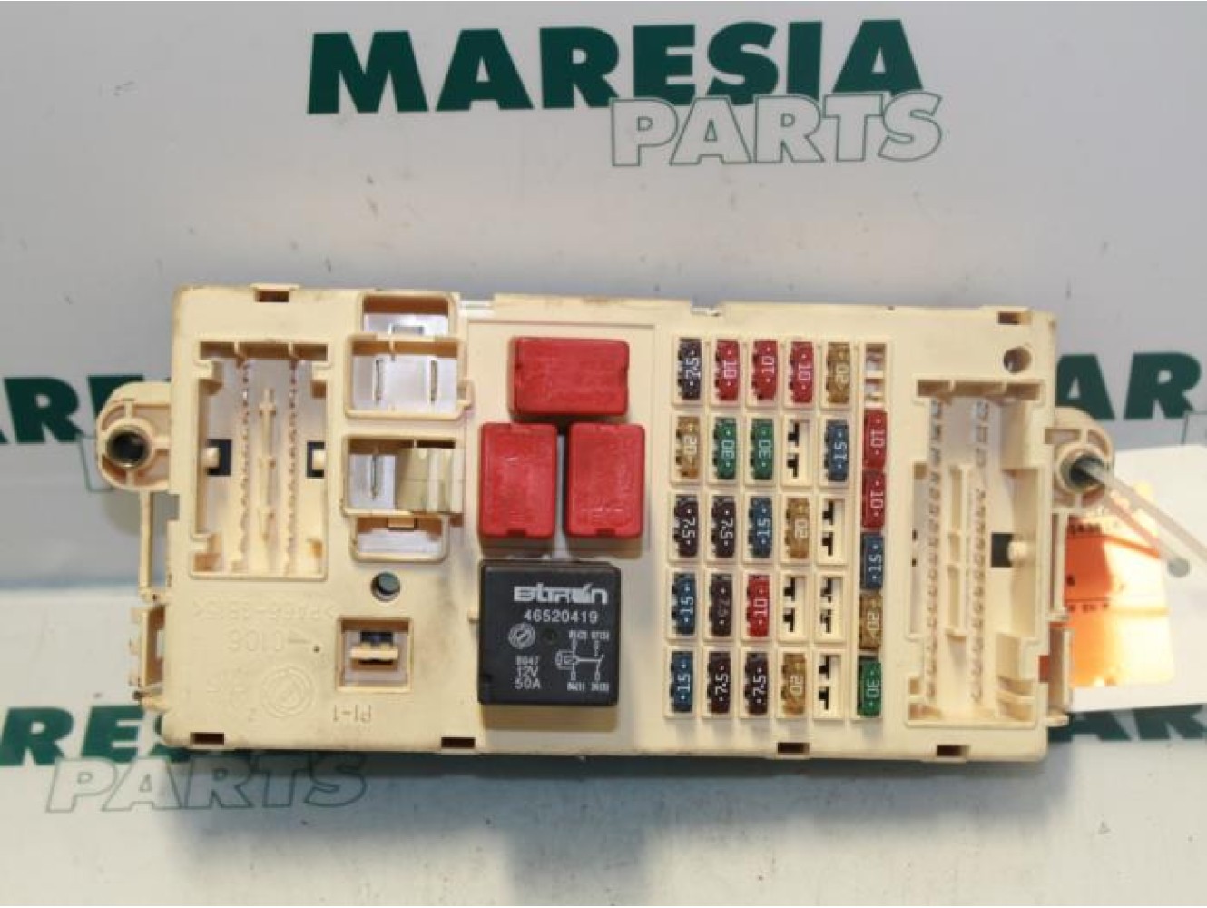 Fiat - Stilo - Fuse box