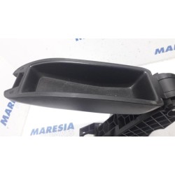 Citroen - C3 - Armrest