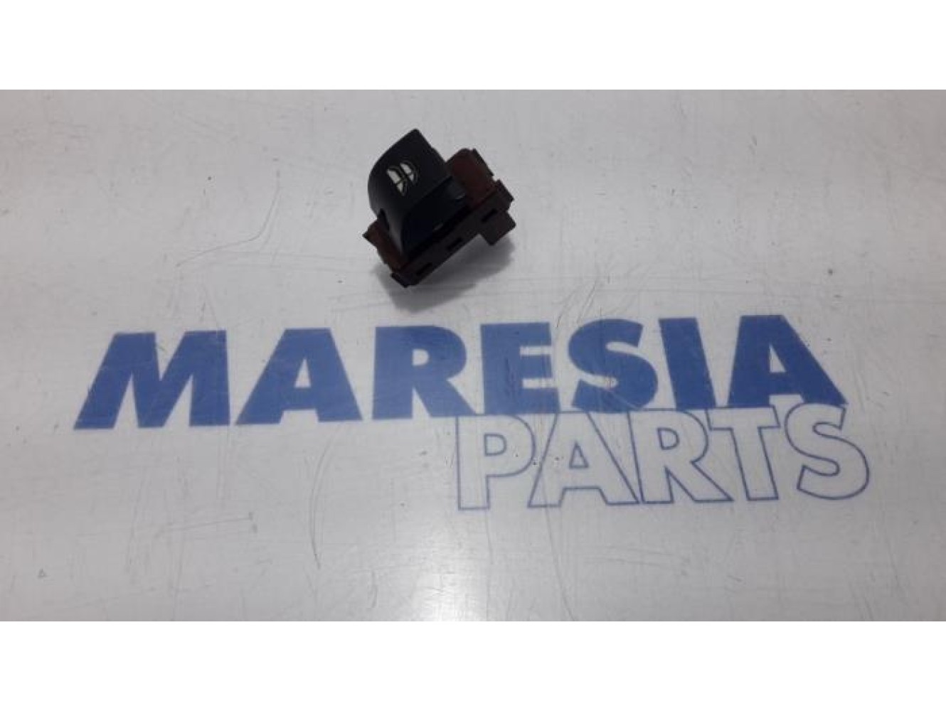 Peugeot - 308 - Electric window switch