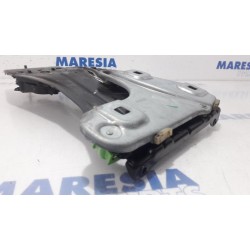 Peugeot - 308 - Rear window mechanism 2-door, right
