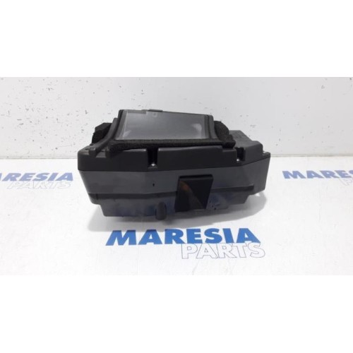 Citroen - C6 - Instrument panel