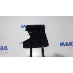 Citroen - C3 Picasso - Headrest
