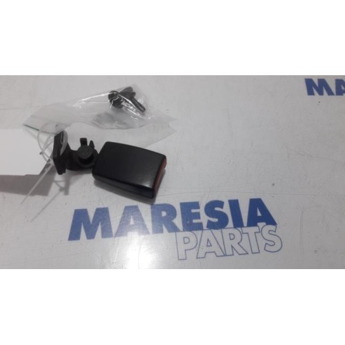 Fiat - Punto - Rear seatbelt buckle, left
