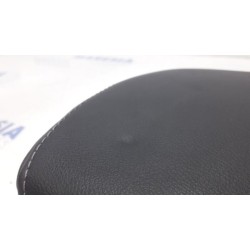 Citroen - C-Crosser - Headrest