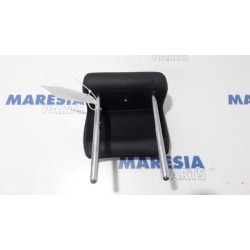 Citroen - C5 - Headrest