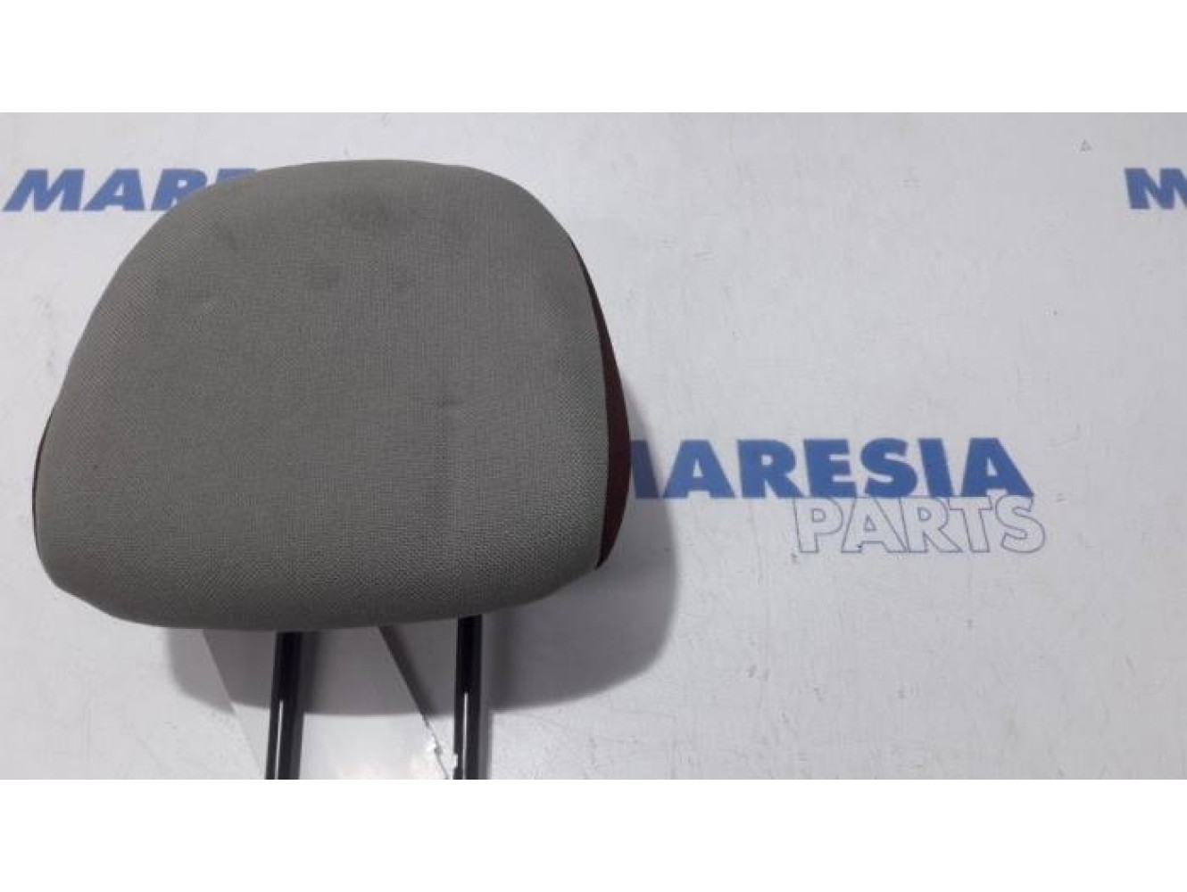 Citroen - Berlingo - Headrest