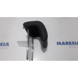 Citroen - C5 - Headrest