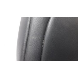 Citroen - C5 - Headrest