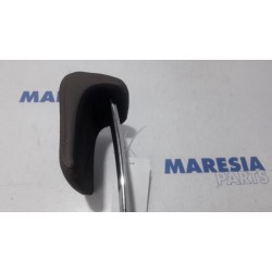 Peugeot - 2008 - Headrest