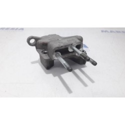 Fiat - 500 - Engine mount