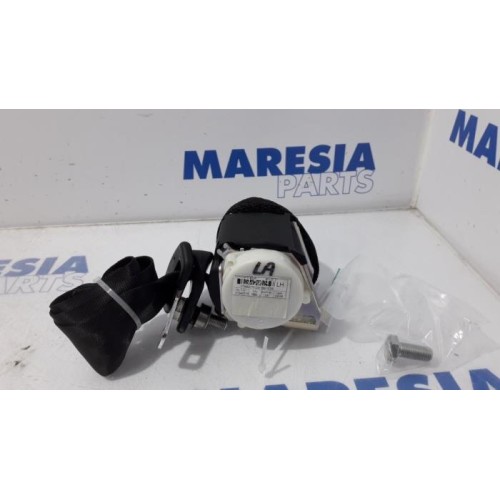 Fiat - 500 - Sicherheitsgurt links hinten