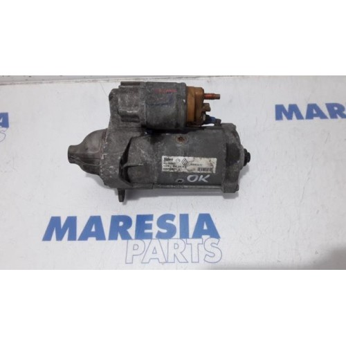 Renault - Master - Startmotor