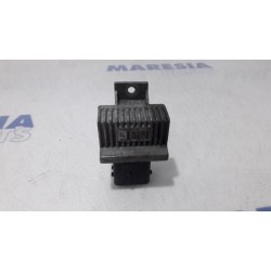 Renault - Master - Glow plug relay