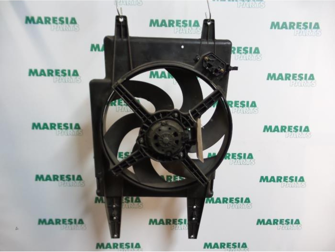 Alfa Romeo - 166 - Fan motor