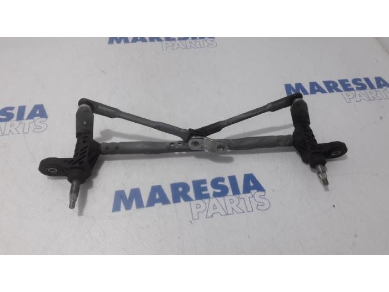 Fiat - 500 - Wiper mechanism