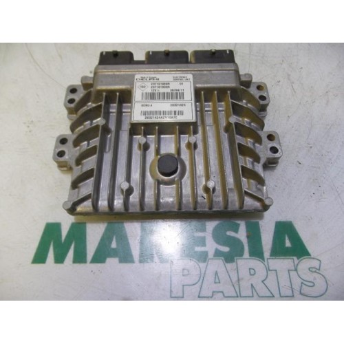 Renault - Clio - Engine management computer