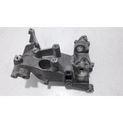 Peugeot - Partner - Alternator upper bracket
