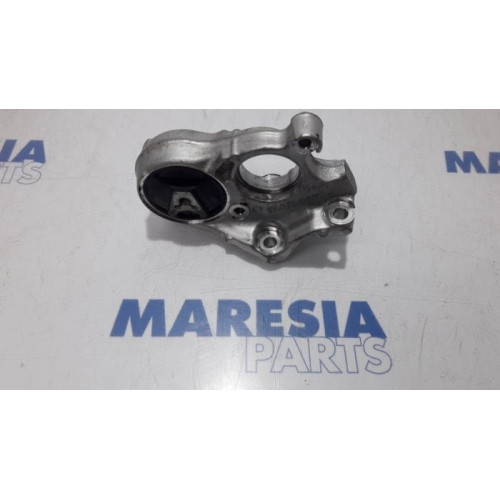 Peugeot - Partner - Engine mount