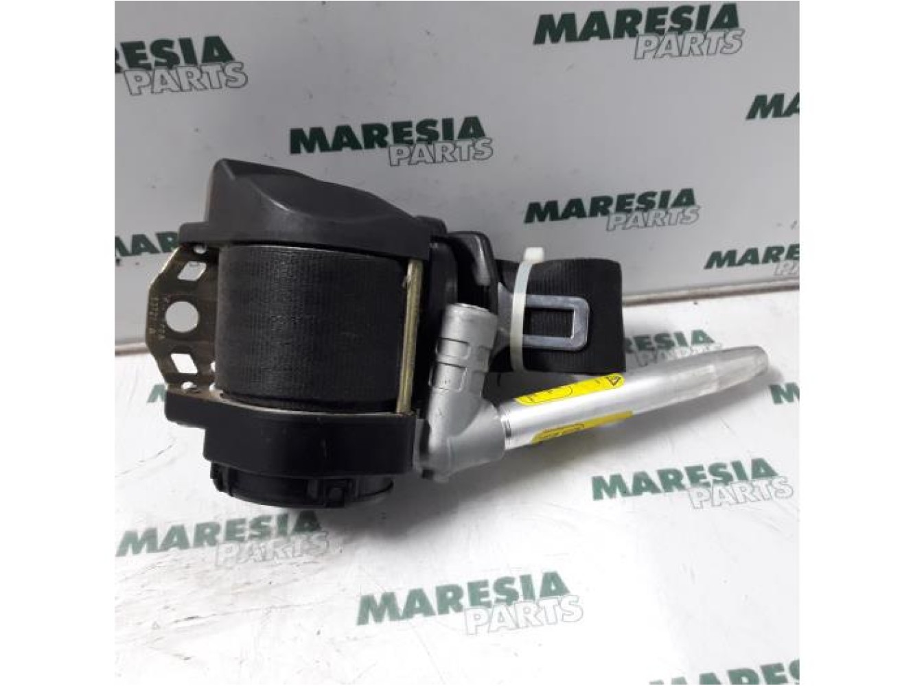 Alfa Romeo - 166 - Front seatbelt, left