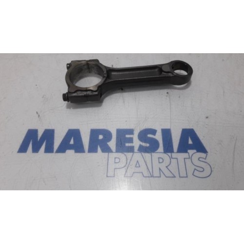 Renault - Kangoo - Connecting rod