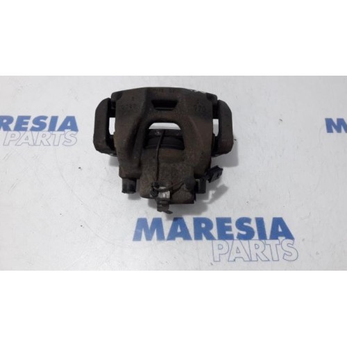 Alfa Romeo - Giulietta - Front brake calliper, right