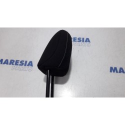 Citroen - C3 - Headrest