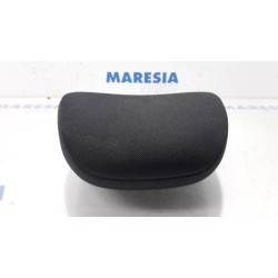 Peugeot - 207 - Headrest