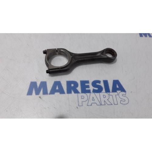 Peugeot - 5008 - Connecting rod