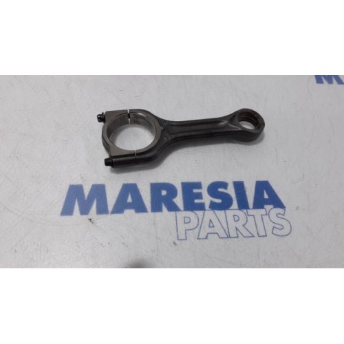 Peugeot - 5008 - Connecting rod