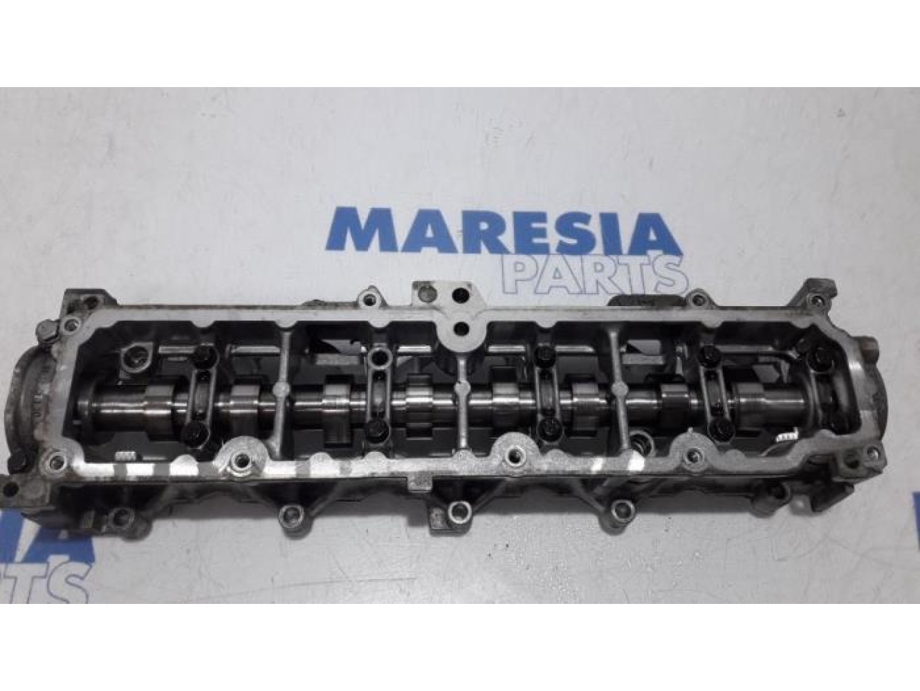 Peugeot - 5008 - Camshaft