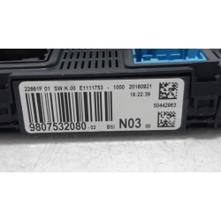 Peugeot - 208 - Fuse box