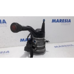 Peugeot - 308 - Power steering pump