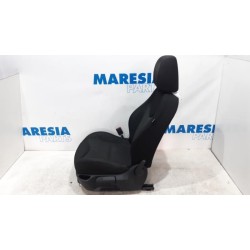 Peugeot - 308 - Stoel links