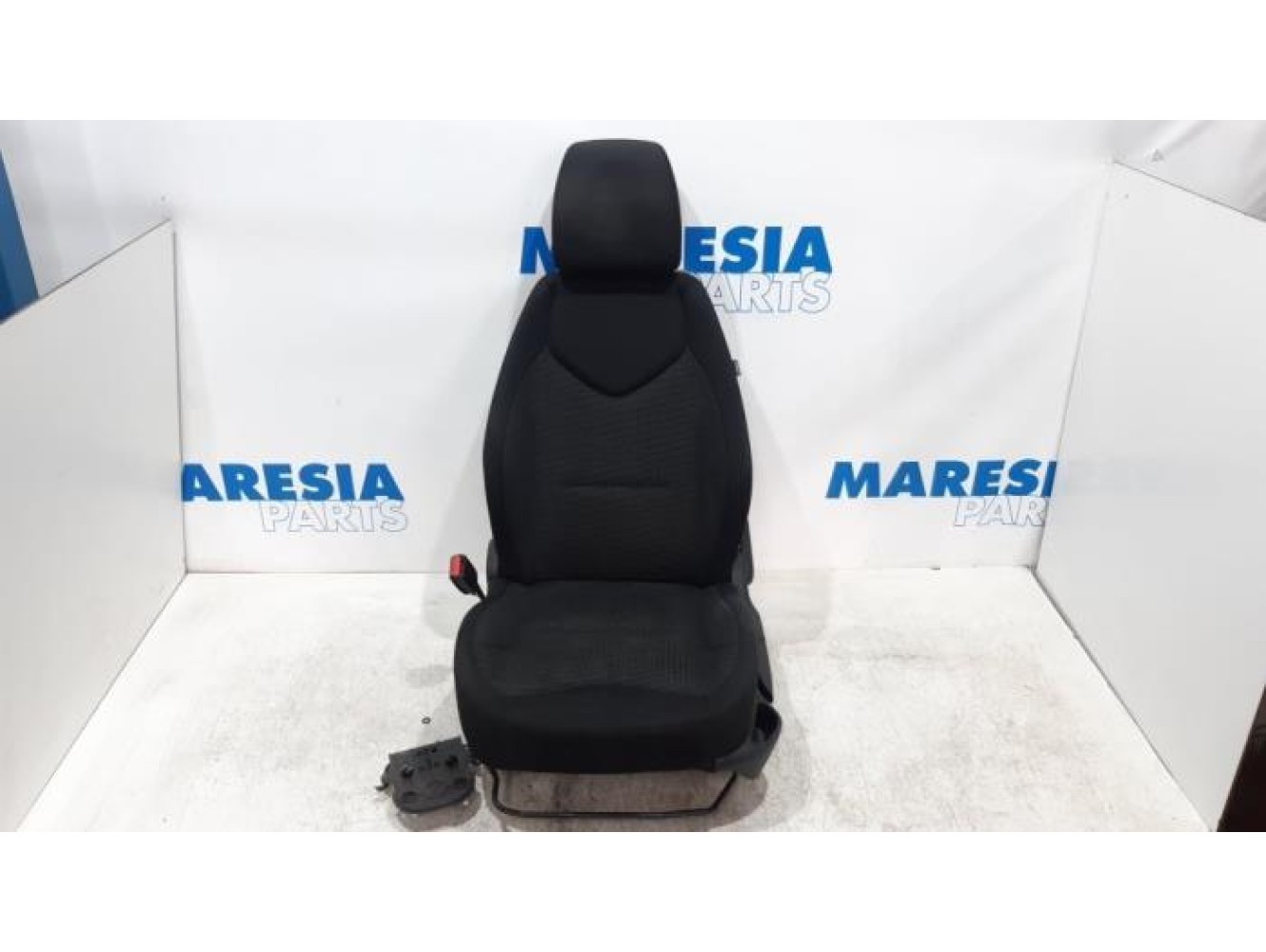 Peugeot - 308 - Stoel links