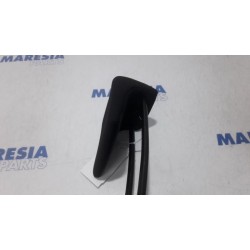 Citroen - C3 Picasso - Headrest