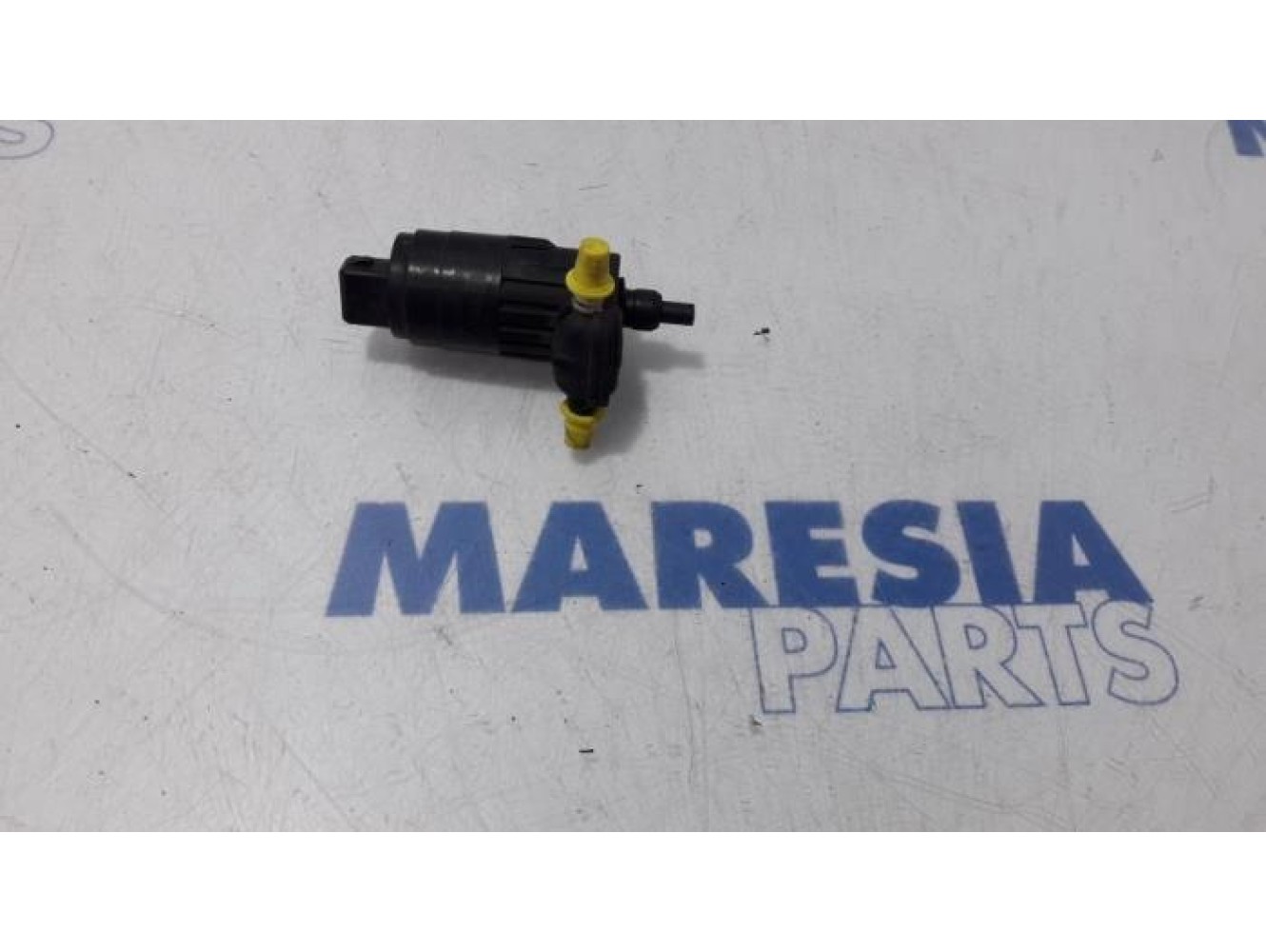 Fiat - Punto Evo - Scheibensprüherpumpe vorne