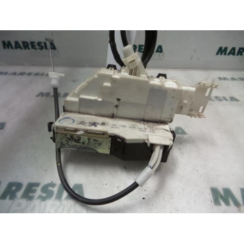 Peugeot - 407 - Front door lock mechanism 4-door, right