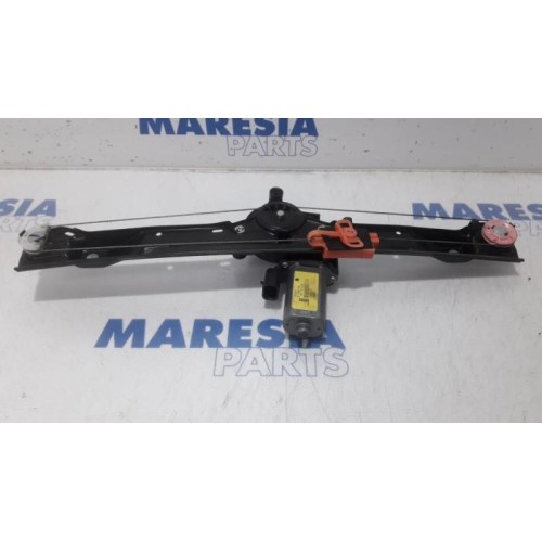 Fiat - Punto Evo - Window mechanism 2-door, front right